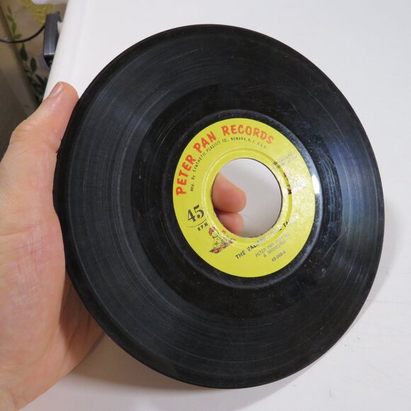 The Valiant Little Tailor 1970 LP Vinyl Record - Picture 8 of 12